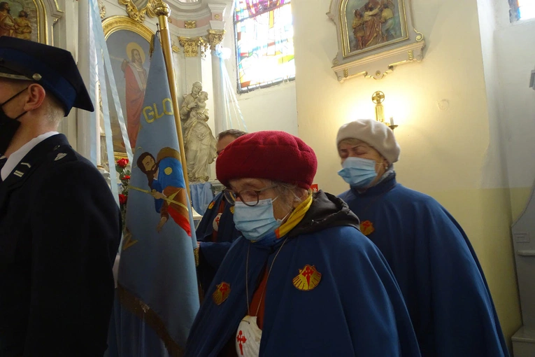 Otwarcie drzwi świętych w Konradowie