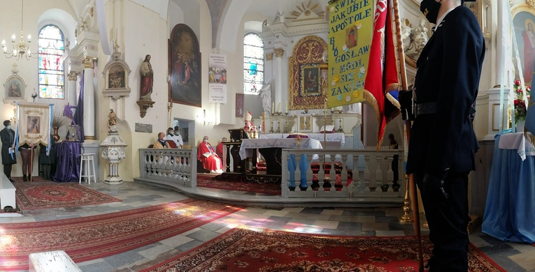Otwarcie drzwi świętych w Konradowie