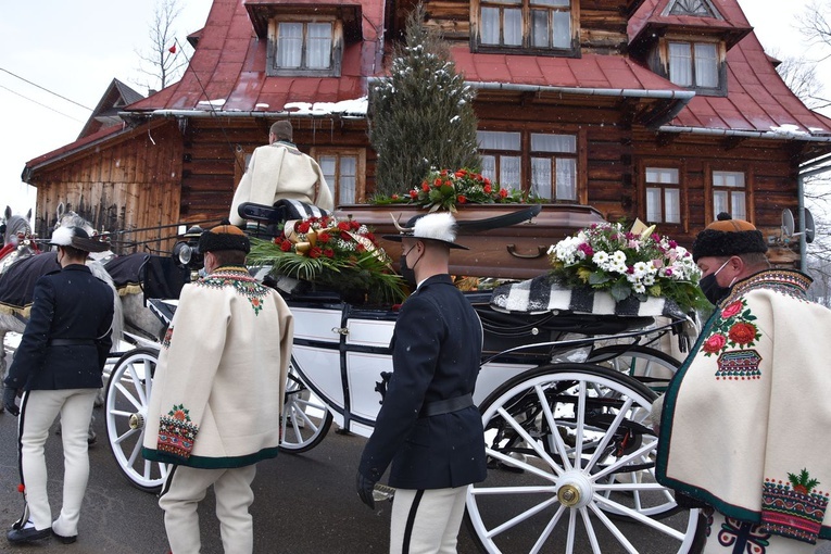 Ostatnie pożegnanie ks. Mieczysława Kozłowskiego
