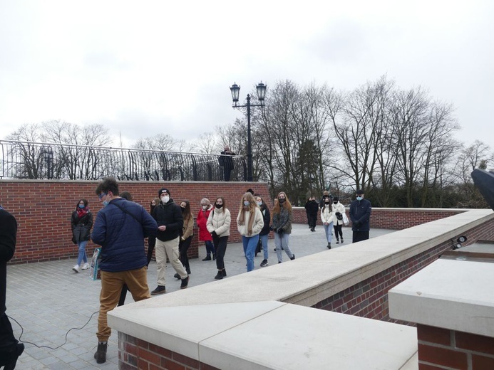 Pielgrzymka maturzystów z Dolnego Śląska na Jasną Górę - cz. II