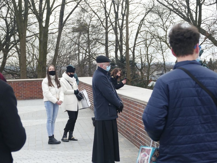 Pielgrzymka maturzystów z Dolnego Śląska na Jasną Górę - cz. II