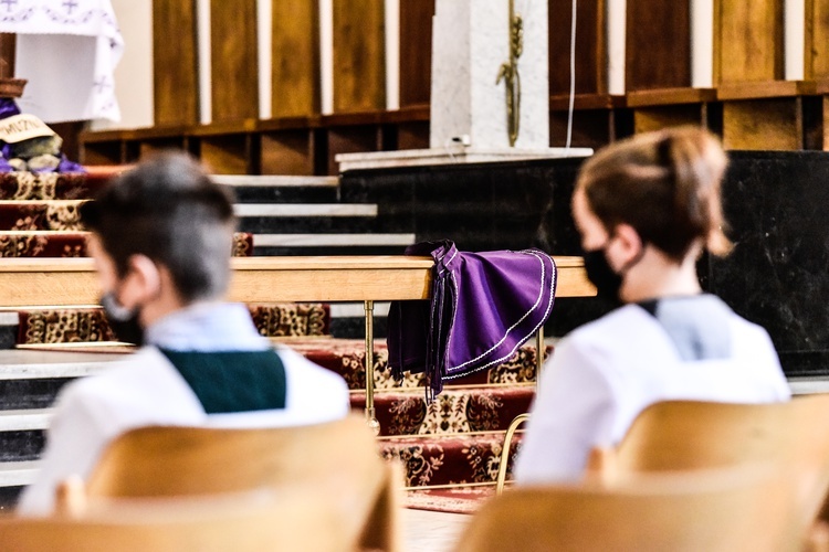 Tarnów. Nowi ministranci w parafii Najświętszego Serca Pana Jezusa