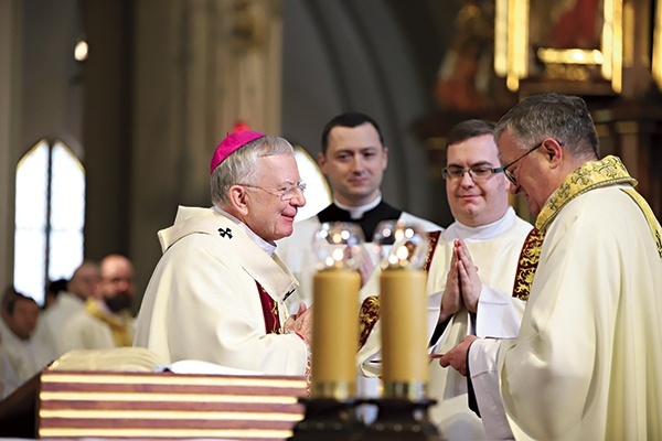 ▲	Kustoszem sanktuarium w Podgórzu został ks. Antoni Bednarz.