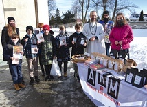 ▲	Kalendarz zakonnika wypełniony jest po brzegi – niemal  co tydzień jest w innej parafii.