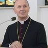 Wcześniej opiekunami placówek byli kolejno biskupi ordynariusze radomscy: Jan Chrapek, Zygmunt Zimowski i Henryk Tomasik. 