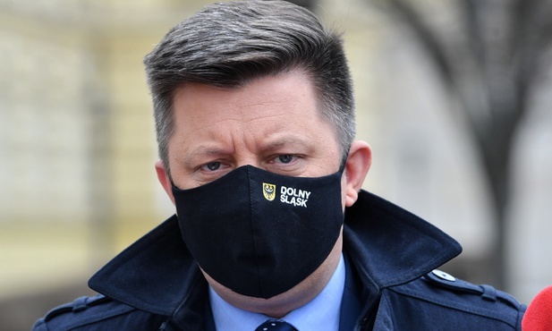 Dworczyk: W ciągu 24 godzin na szczepienia AstraZeneką zapisało się ponad milion osób