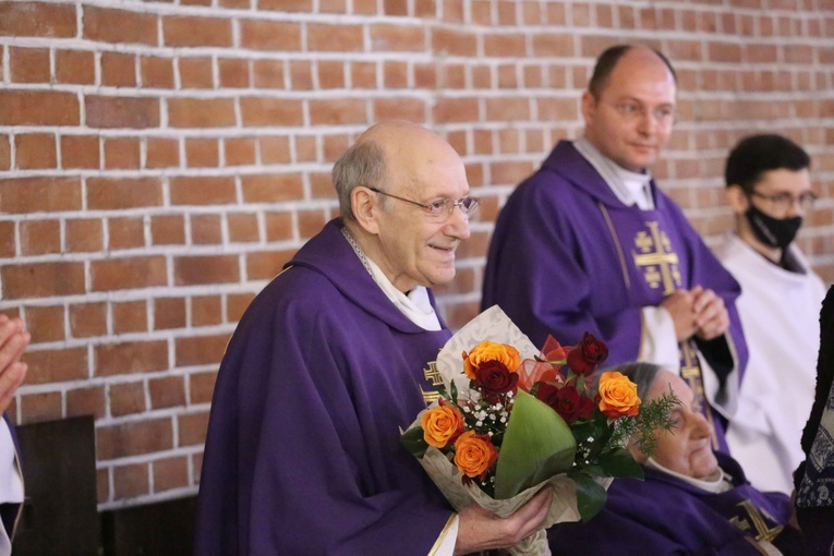 10.30 u Maksymiliana