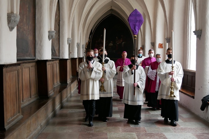 Kanoniczne objęcie archidiecezji gdańskiej przez abp. Wojdę