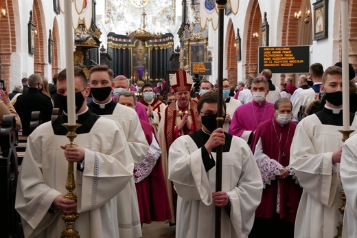 Kanoniczne objęcie archidiecezji gdańskiej przez abp. Wojdę