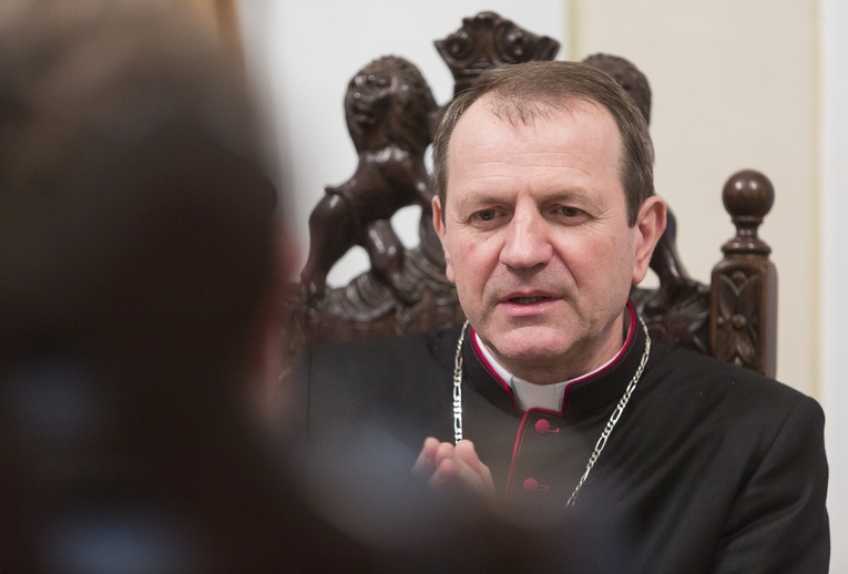 Abp Tadeusz Wojda, metropolita gdański.