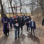 Z krzyżem na Chełmiec