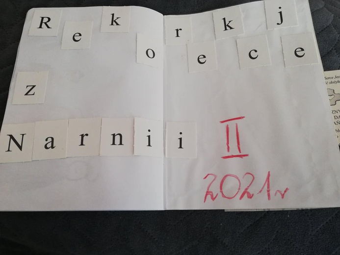 Rysunki i relacje z rekolekcji