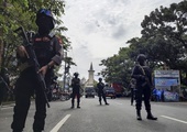 Indonezja: Co najmniej 14 rannych w wyniku zamachu przed katedrą