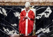 Franciszek: Bóg jest z nami w każdej ranie, w każdym lęku 