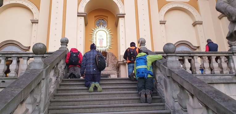 Oni też wyruszyli na EDK. Oficjalnie, ale i bez zapisów