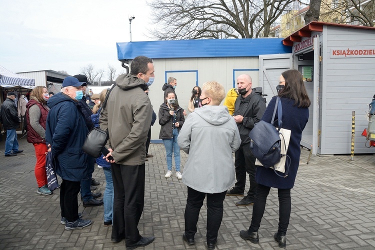 Otwarcie Jadłodzielni i Książkodzielni w Kluczborku