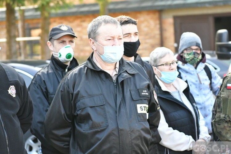 Głogów. Paczka dla samotnego seniora