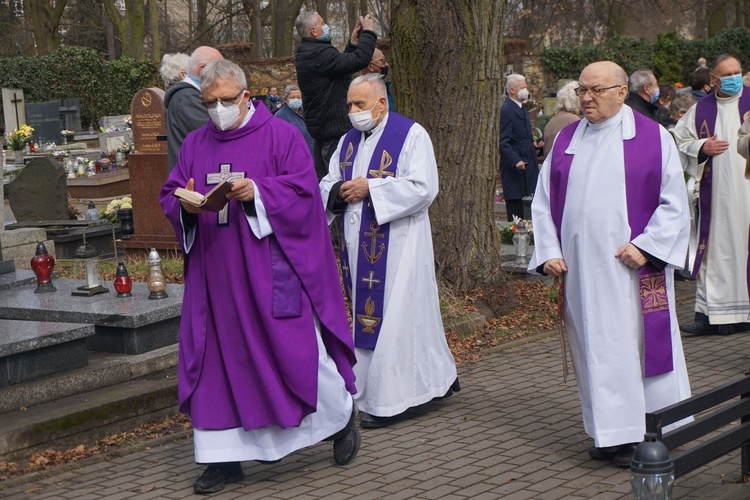 Pogrzeb śp. ks. Karola Sikory