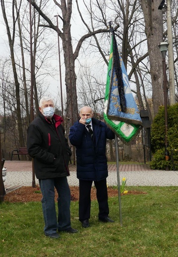 Ostatnie pożegnanie ks. kan. Władysława Droździka w bielskiej Kamienicy