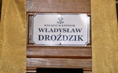 Ostatnie pożegnanie ks. kan. Władysława Droździka w bielskiej Kamienicy