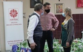 500 świątecznych paczek Caritas i "Brata Alberta" dla potrzebujących