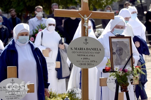Uroczystości pogrzebowe niepokalanki - s. Danieli Myszki