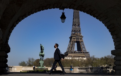Macron: Lockdown zostanie rozszerzony na cały kraj