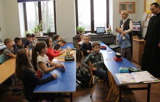 W Katolickiej Szkole Podstawowej im. Świętej Rodziny w Cieszynie