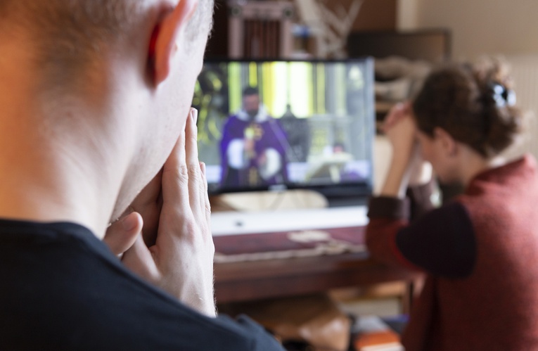 Triduum w domu, czyli liturgia, która przenika wszystko