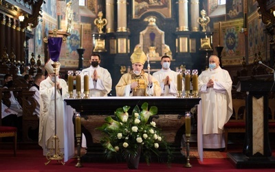 Msza krzyżma w Sandomierzu 