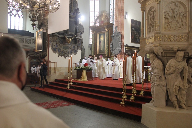 Msza święta krzyżma w katedrze