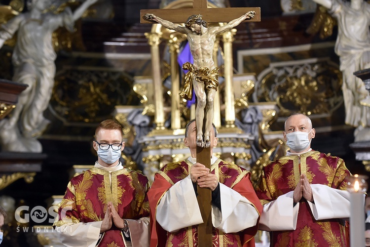 Liturgia Męki Pańskiej w świdnickiej katedrze