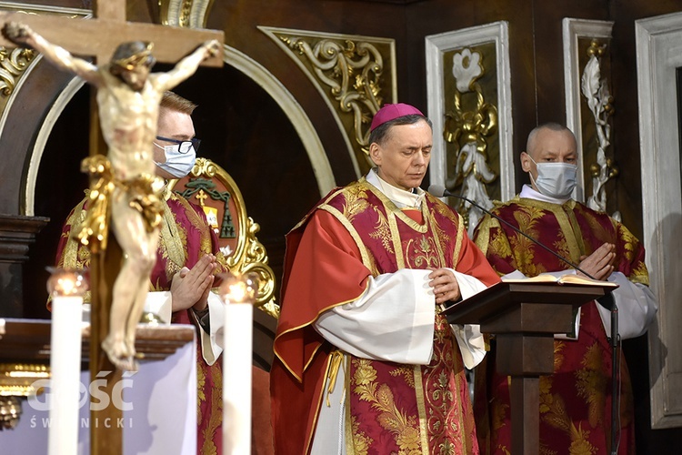 Liturgia Męki Pańskiej w świdnickiej katedrze