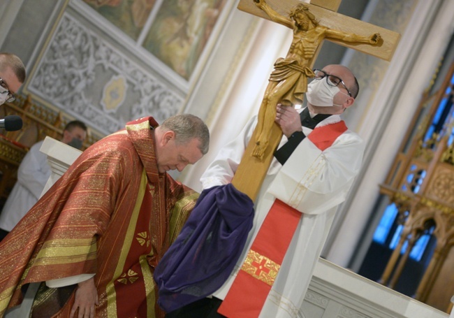 Wielki Czwartek i Wielki Piątek w radomskiej katedrze