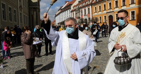 Poświęcenie pokarmów w warunkach pandemii