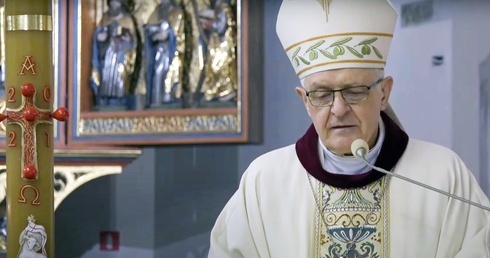 Bp Dajczak: Nie szukajmy Jezusa wśród umarłych!