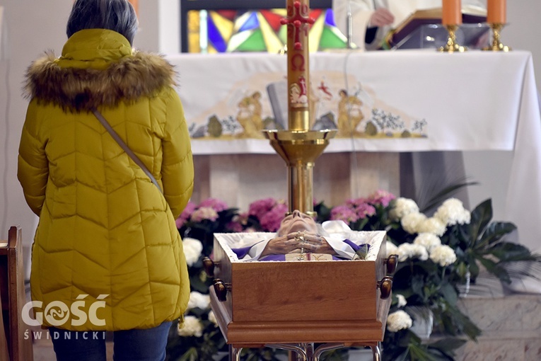 Bielawa pożegnała ks. Henryka Pragę