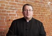 Z adoracji on-line, którą zablokował YouTube, korzystały setki tysięcy osób na całym świecie 
