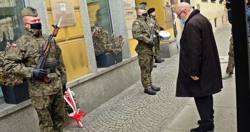 Jacek Świat: Nie mogę pojąć, jak można kpić z katastrofy smoleńskiej