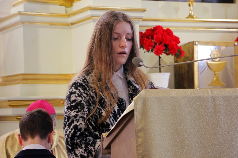 Skierniewice. XV Sympozjum "Dar Życia". Msza św.