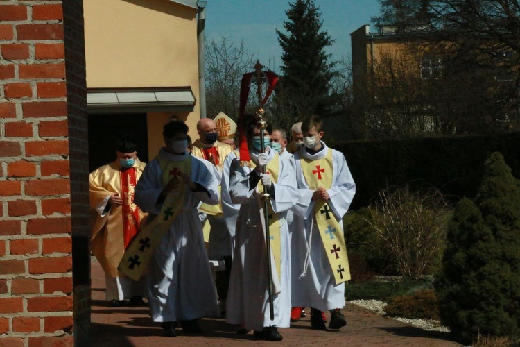 Abp Stanisław Budzik konsekrował kościół w Strzeszkowicach