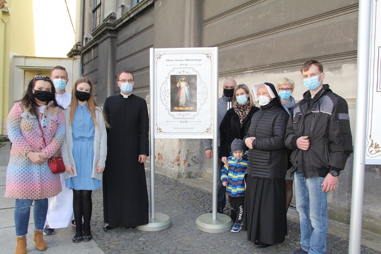 Niedziela Miłosierdzia Bożego w Brzegu. Z darem krwi i zaproszeniem do wspólnoty