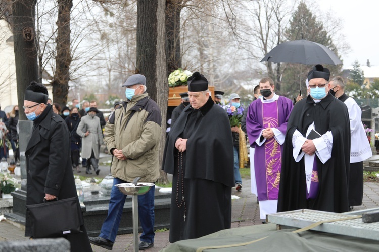 Pogrzeb śp. ks. prał. Krzysztofa Ryszki w Bielsku-Białej Wapienicy