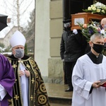 Pogrzeb śp. ks. prał. Krzysztofa Ryszki w Bielsku-Białej Wapienicy