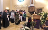 Pogrzeb śp. ks. prał. Krzysztofa Ryszki w Bielsku-Białej Wapienicy