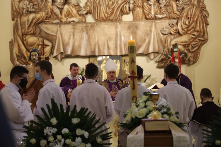 Pogrzeb śp. ks. prał. Krzysztofa Ryszki w Bielsku-Białej Wapienicy