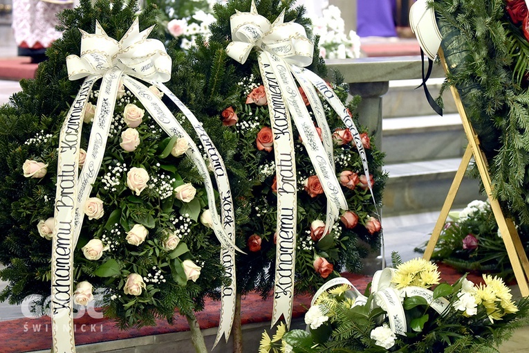 Pogrzeb Kazimierza Regmunta, brata bp. Stefana z diecezji zielonogórsko-gorzowskiej