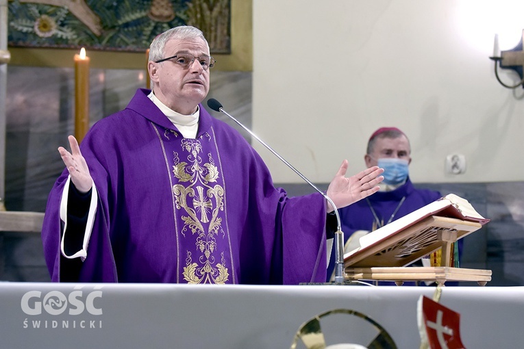 Pogrzeb Kazimierza Regmunta, brata bp. Stefana z diecezji zielonogórsko-gorzowskiej