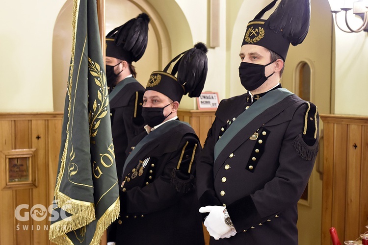 Pogrzeb Kazimierza Regmunta, brata bp. Stefana z diecezji zielonogórsko-gorzowskiej