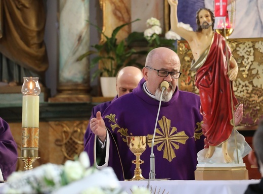 Ostatnie pożegnanie organisty śp. Rudolfa Karety w Jasienicy